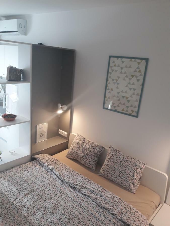 Cozy Central Studio بوخارست المظهر الخارجي الصورة